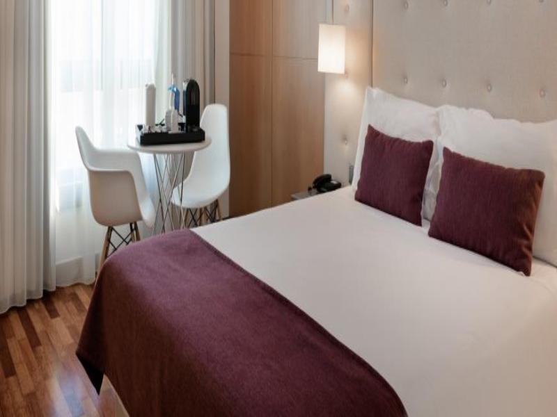 Nh Lisboa Campo Grande Hotell Eksteriør bilde